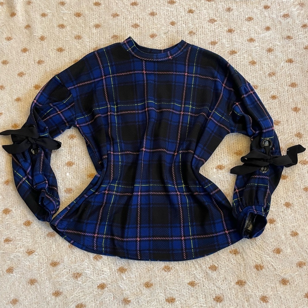 Ophelia-Roe-Blue-Plaid-Lightweight-Tie-